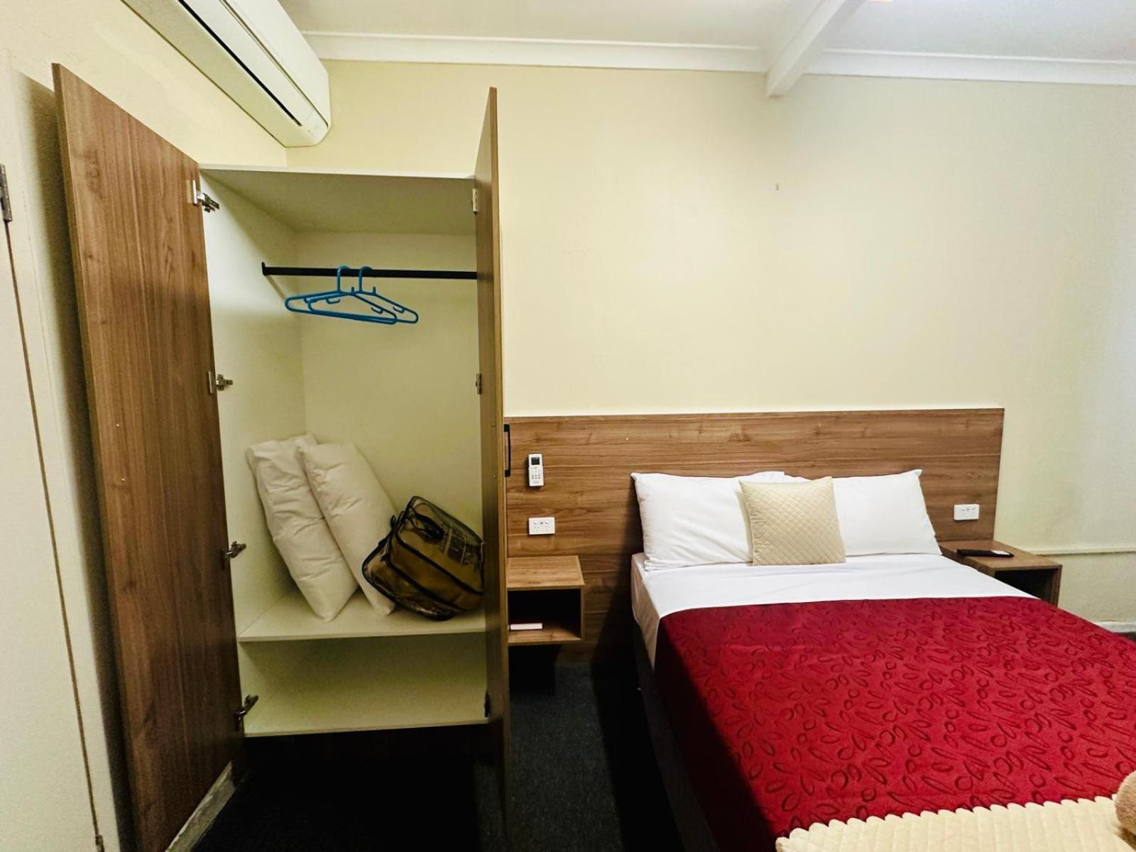 Wattle Tree Motel Cootamundra Extérieur photo